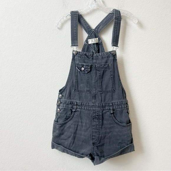 Free People We The Free Ziggy Denim Jean Bib Shortalls Black Gray Wash XS - Picture 4 of 16